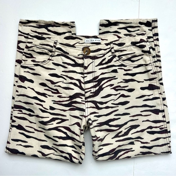 Rejina Pyo Sofia Tiger Print Straight Leg Jeans High Rise UK Size 10 / US Size 6 - Picture 8 of 15